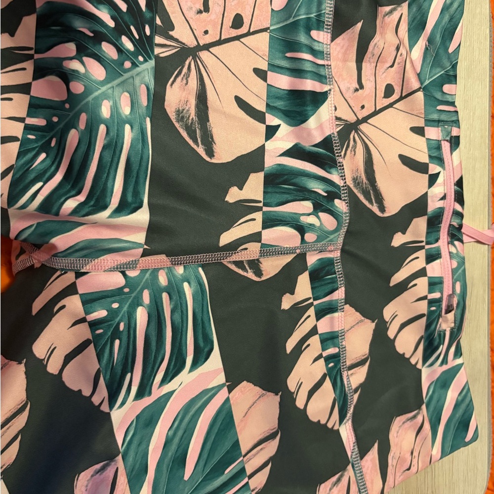 Nike Leggings - Picture 3 of 6